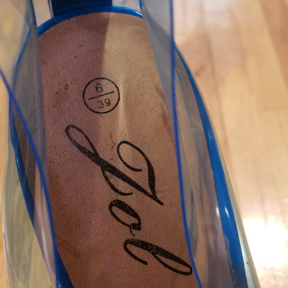 Blue Perspex Heel - Picture 5 of 5